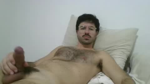 Snapshot of xxbbrod chatting on 10.14.25 Xxbhot guy online show from 10.14.25