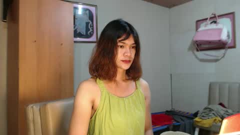 Snapshot of xxbetyxx chatting on 10.28.25 xxbetyxx online show from 10.28.25