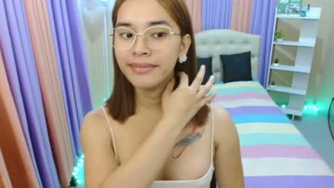 CHLOES ROOM online show from 03.23.26