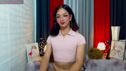 Sophie online show from 02.28.25