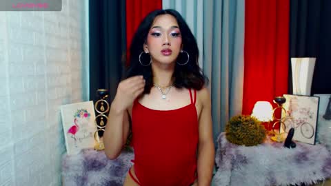 Sophie online show from 02.28.25