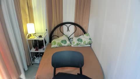 Snapshot of xxjasminfoxxx chatting on 11.19.25 xxjasminfoxxx online show from 11.19.25