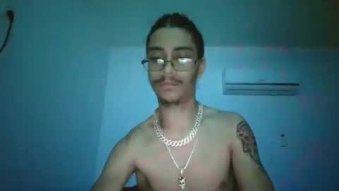 Snapshot of xxjasoneecxx chatting on 01.16.25 XxJasoneecxX online show from 01.16.25