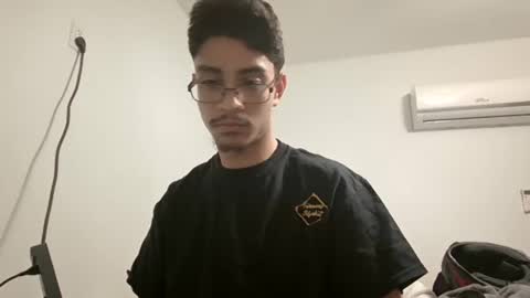 Snapshot of xxjasoneecxx chatting on 02.05.25 XxJasoneecxX online show from 02.05.25