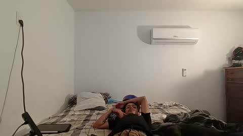 Snapshot of xxjasoneecxx chatting on 02.06.25 XxJasoneecxX online show from 02.06.25