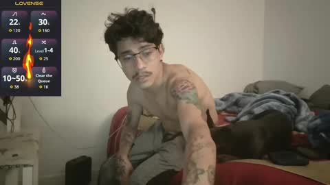 Snapshot of xxjasoneecxx chatting on 10.09.25 XxJasoneecxX online show from 10.09.25