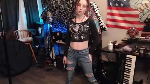 Lilith online show from 09.28.25