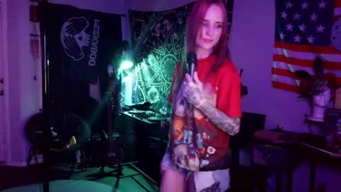 Snapshot of xxlilithmoonxx chatting on 06.05.26 Lilith online show from 06.05.26