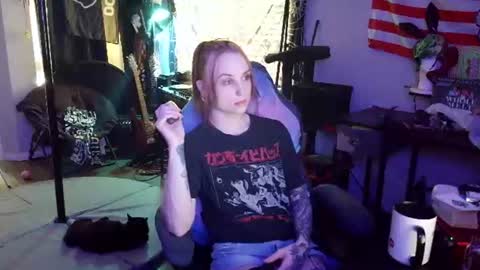 Snapshot of xxlilithmoonxx chatting on 06.11.26 Lilith online show from 06.11.26