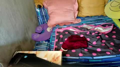 xxloveheart online show from 10.13.25