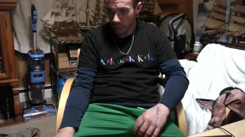 xxScubaStevexx online show from 02.12.26