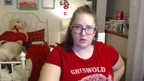 Snapshot of xxstrawberryjanexx chatting on 12.15.24 Strawberry Jane online show from 12.15.24