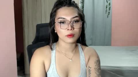 Snapshot of xxstunningmichxx chatting on 09.15.25 xxstunningmichxx online show from 09.15.25