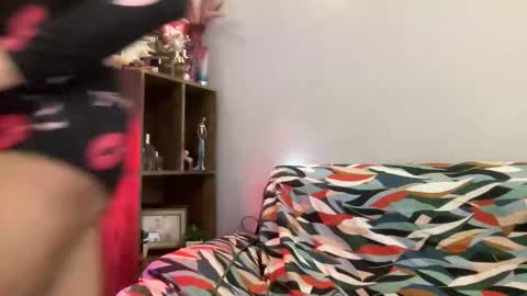 kisses online show from 09.25.25