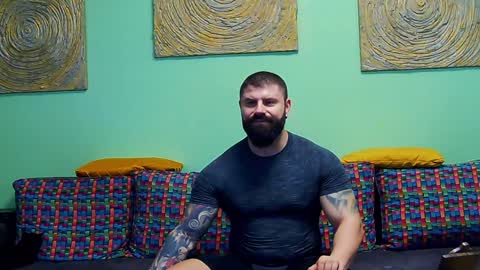 Snapshot of xxtreamleonard chatting on 01.09.25 Xtream Leonard online show from 01.09.25