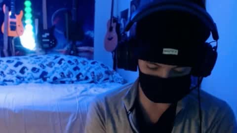 Snapshot of xxwhitefoxx chatting on 06.15.26 David Fox online show from 06.15.26