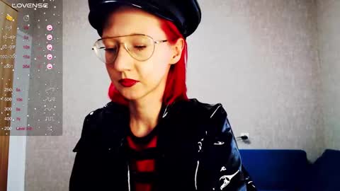 Snapshot of xxx_goddes_xxx chatting on 01.27.25 Andariel online show from 01.27.25