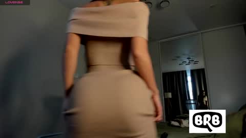 xxx_leila online show from 10.21.25