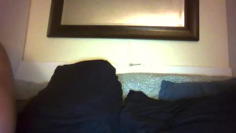 Snapshot of xxxelentdick chatting on 09.17.25 deeeeznutz online show from 09.17.25