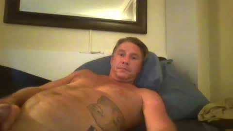 Snapshot of xxxelentdick chatting on 06.25.26 deeeeznutz online show from 06.25.26
