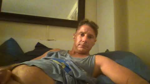 Snapshot of xxxelentdick chatting on 07.13.26 deeeeznutz online show from 07.13.26