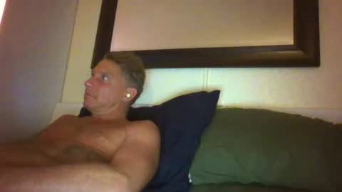 Snapshot of xxxelentdick chatting on 07.20.26 deeeeznutz online show from 07.20.26