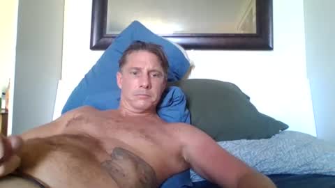Snapshot of xxxelentdick chatting on 08.04.26 deeeeznutz online show from 08.04.26