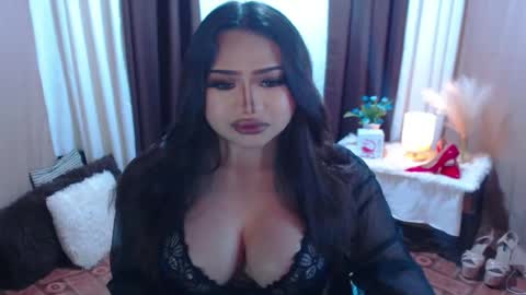 Snapshot of xxxgiganticoliviacummerxxx chatting on 06.01.26 OLIVIA online show from 06.01.26