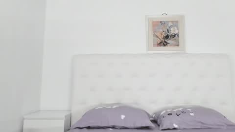 Elvira online show from 02.04.25