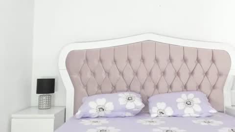 Elvira online show from 10.26.25