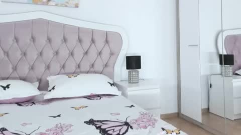 Elvira online show from 02.07.26