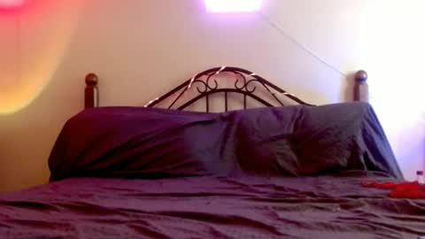 XXXGrillCheese online show from 01.17.26