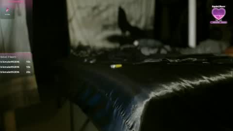 Snapshot of xxxjrstrokesxxx chatting on 11.24.25 xxxjrstrokesxxx online show from 11.24.25