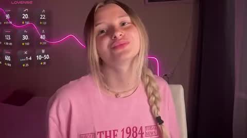 Snapshot of xxxkamilaxxx chatting on 06.29.26 xxxkamilaxxx online show from 06.29.26