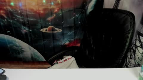 Snapshot of xxxnewlywedsxxx chatting on 03.02.25 Lana online show from 03.02.25