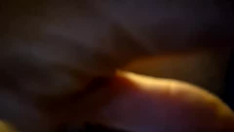 Snapshot of xxxtruelovexxx chatting on 12.17.25 Bella-Luna online show from 12.17.25