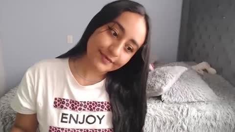 Lunhaa   online show from 11.29.25