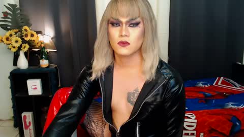 QueenMarina online show from 12.20.24