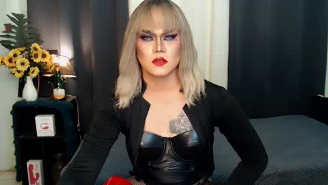 QueenMarina online show from 12.24.24