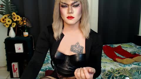 QueenMarina online show from 01.24.25