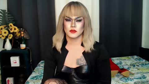 QueenMarina online show from 01.26.25