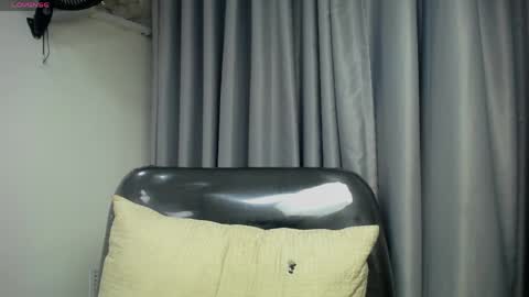 yazhini online show from 04.20.26