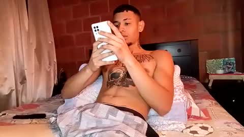 Yajz online show from 10.17.25