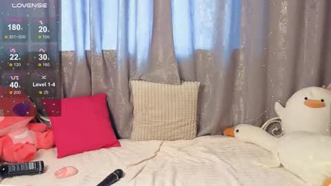 yakamozamazing online show from 02.20.26