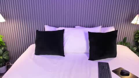 Yalezka online show from 03.29.26