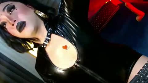 REYAN online show from 04.21.26