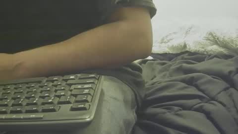 yangolox3 online show from 11.10.25