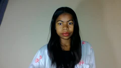 Snapshot of yannick_01 chatting on 06.25.26 yannick_01 online show from 06.25.26