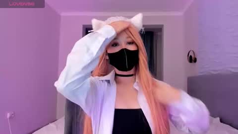 Yana online show from 12.20.25