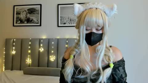 Yana online show from 02.21.26